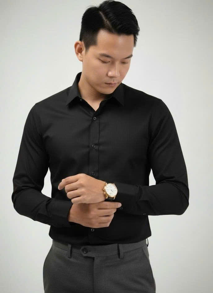 so-mi-den-trang-qua-thoi-gian.jpg sơ mi đen